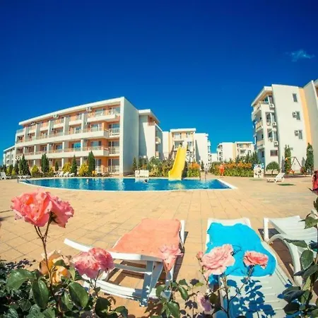 דירה 2 Bed Including Free Airport Ride סאני ביץ'