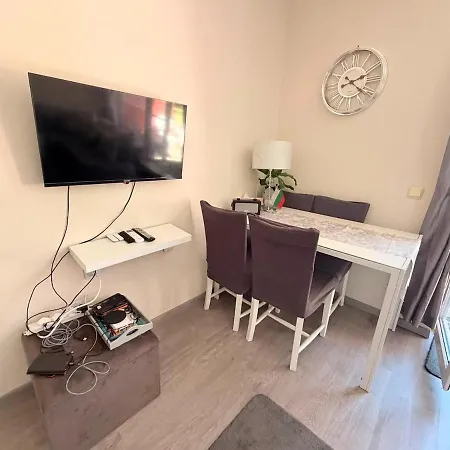 2 Bed Including Free Airport Ride סאני ביץ'