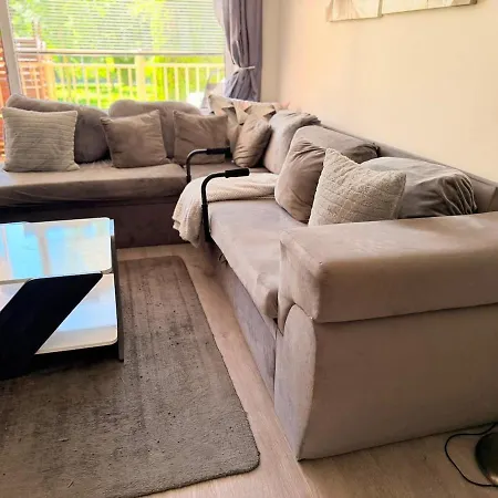 דירה 2 Bed Including Free Airport Ride *